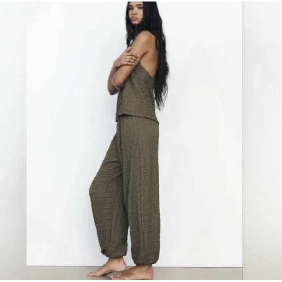 NWT Zara High-Waisted Balloon Style Joggers Olive Green Textured Bohemian Large - Picture 2 of 14